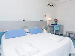 **  Hotel Rainbow Palermo İtalya